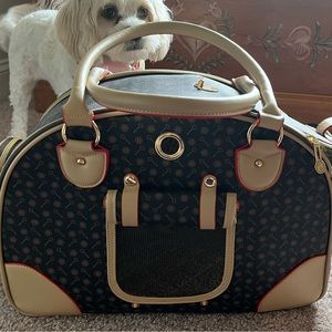 No Brand Dog or Cat carrier